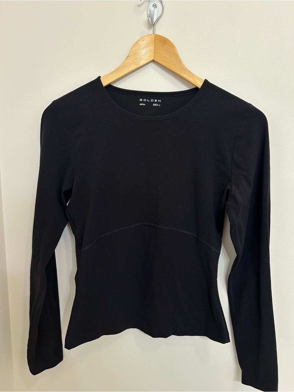 Aritzia Long Sleeve Crewneck Top